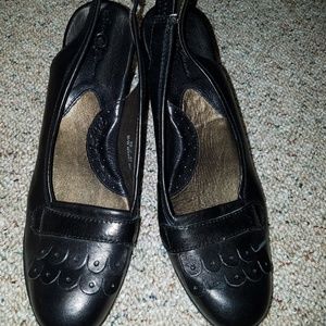 BORN CROWN Black "kilt" size 10